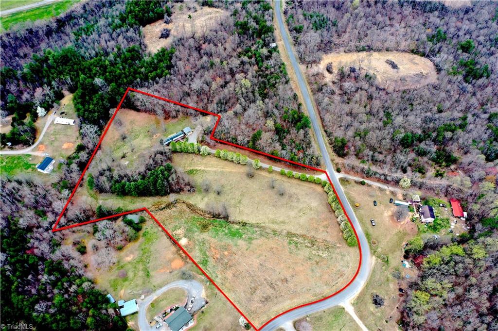 238 Wayne Marshall Road Elkin, NC 28621 - Photo 3 of 38 Gallery Image 3