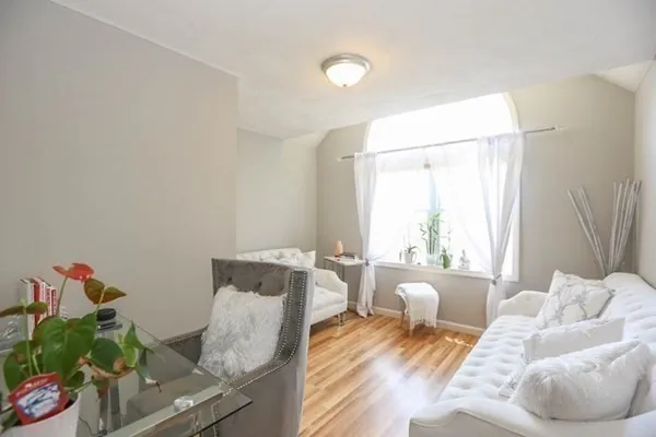 $899,900 | 257 Howe Street, Methuen, MA 01844