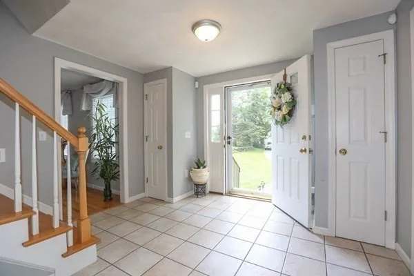 $899,900 | 257 Howe Street, Methuen, MA 01844