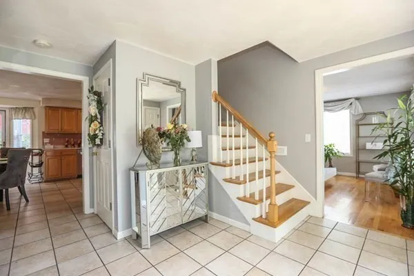 $899,900 | 257 Howe Street, Methuen, MA 01844