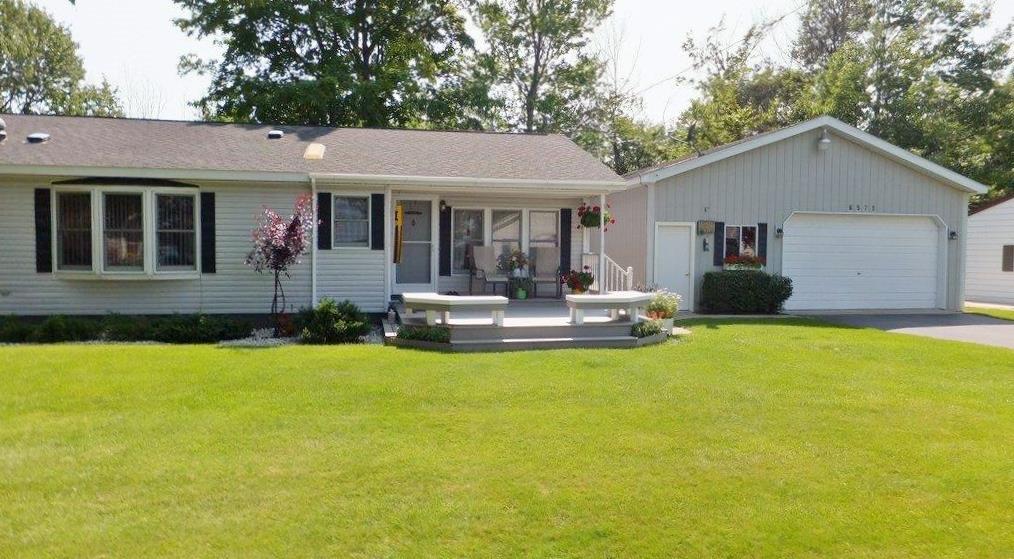 6571 Bixler Road Beulah, MI 49617 - Photo 8 of 46 1841524-7.JPG