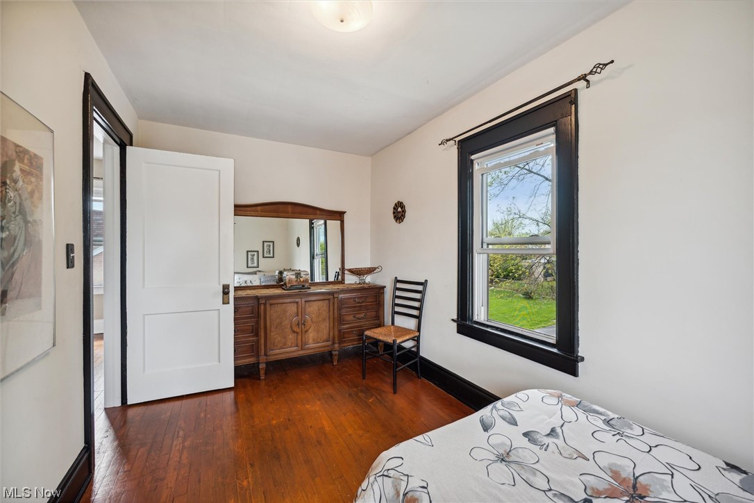 1400 South Green Road Cleveland, OH 44121 - Photo 20 of 30 Gallery Image 20