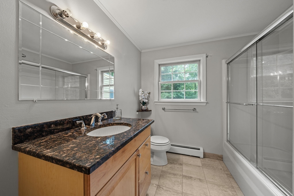 24 Prospect Avenue Saugus, MA 01906 - Photo 16 of 40