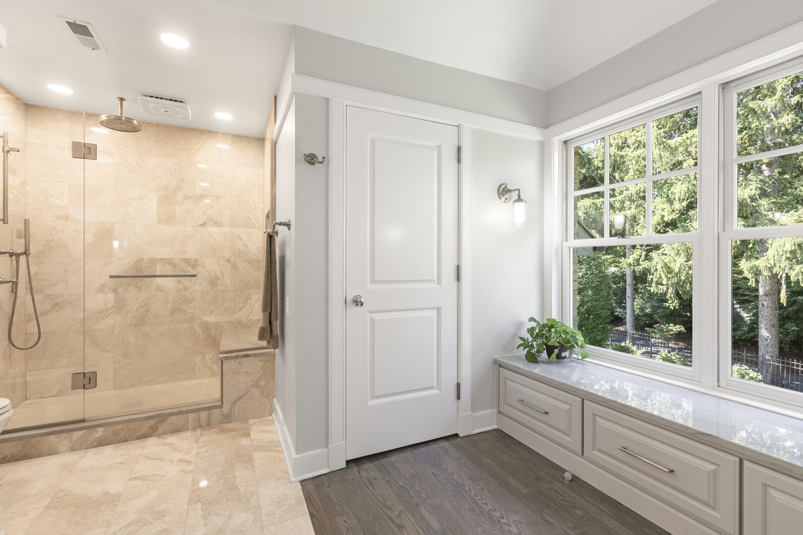 1177 Edgewood Road Lake Forest, IL 60045 - Photo 29 of 54 Gallery Image 29