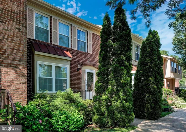 $428,800 | 3714 Capulet Terrace, Unit 4, Silver Spring, MD 20906