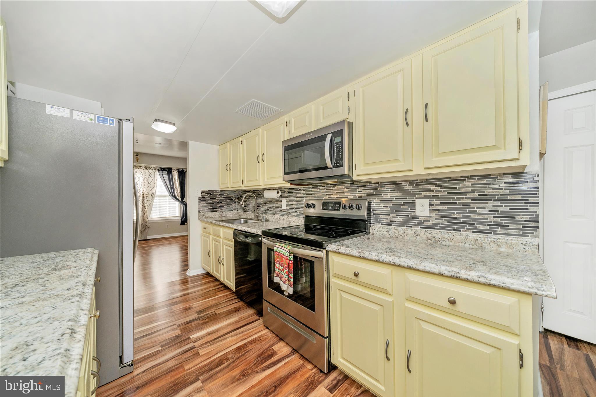 3714 Capulet Terrace, Unit 4 Silver Spring, MD 20906 - Photo 8 of 52 Kitchen