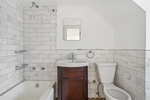 $1,399,000 | 191 Dunwoodie Street, Yonkers, NY 10704