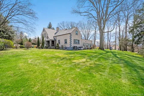 $1,399,000 | 191 Dunwoodie Street, Yonkers, NY 10704