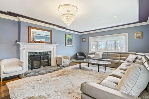 $1,399,000 | 191 Dunwoodie Street, Yonkers, NY 10704