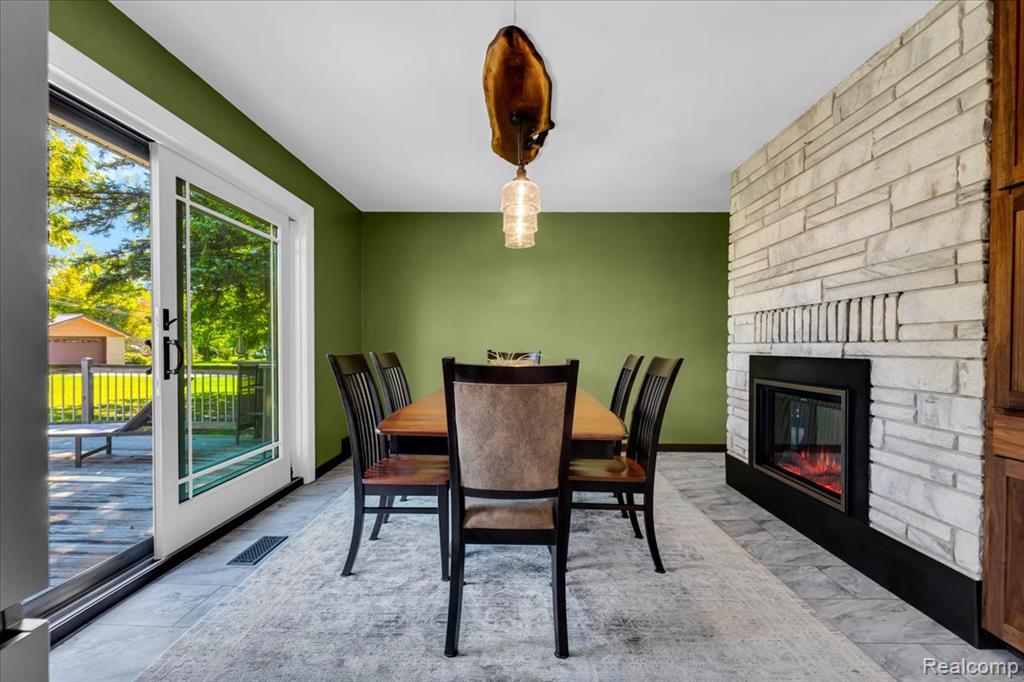 26215 Allen Road Woodhaven, MI 48183 - Photo 16 of 55 Gallery Image 16