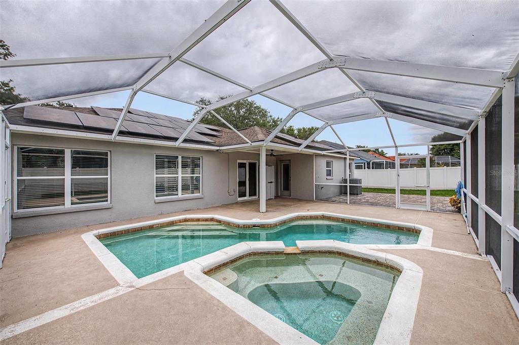 4021 Lithia Ridge Boulevard Valrico, FL 33596 - Photo 36 of 48