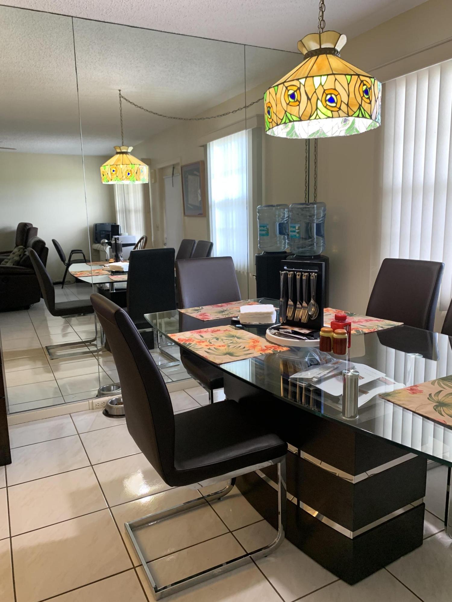 3040 Lincoln A, Unit C Boca Raton, FL 33434 - Photo 4 of 13 Dining room