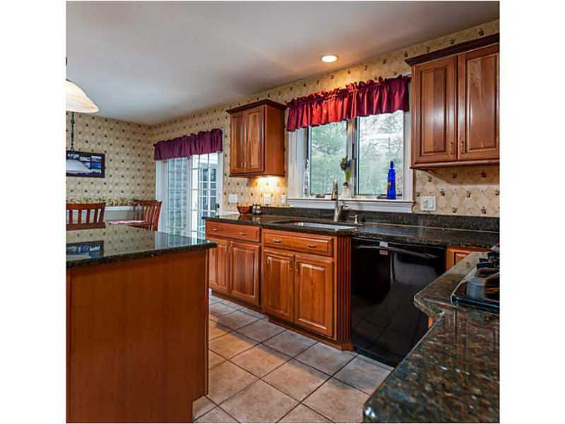 310 Lee Road South Kingstown, RI 02879 - Photo 6 of 25 Kitchen.