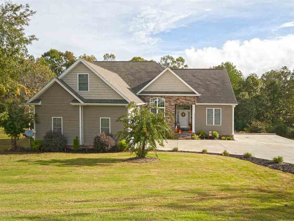 515 Serria Way Seneca, SC 29678 - Photo 1 of 35 Gallery Image 1