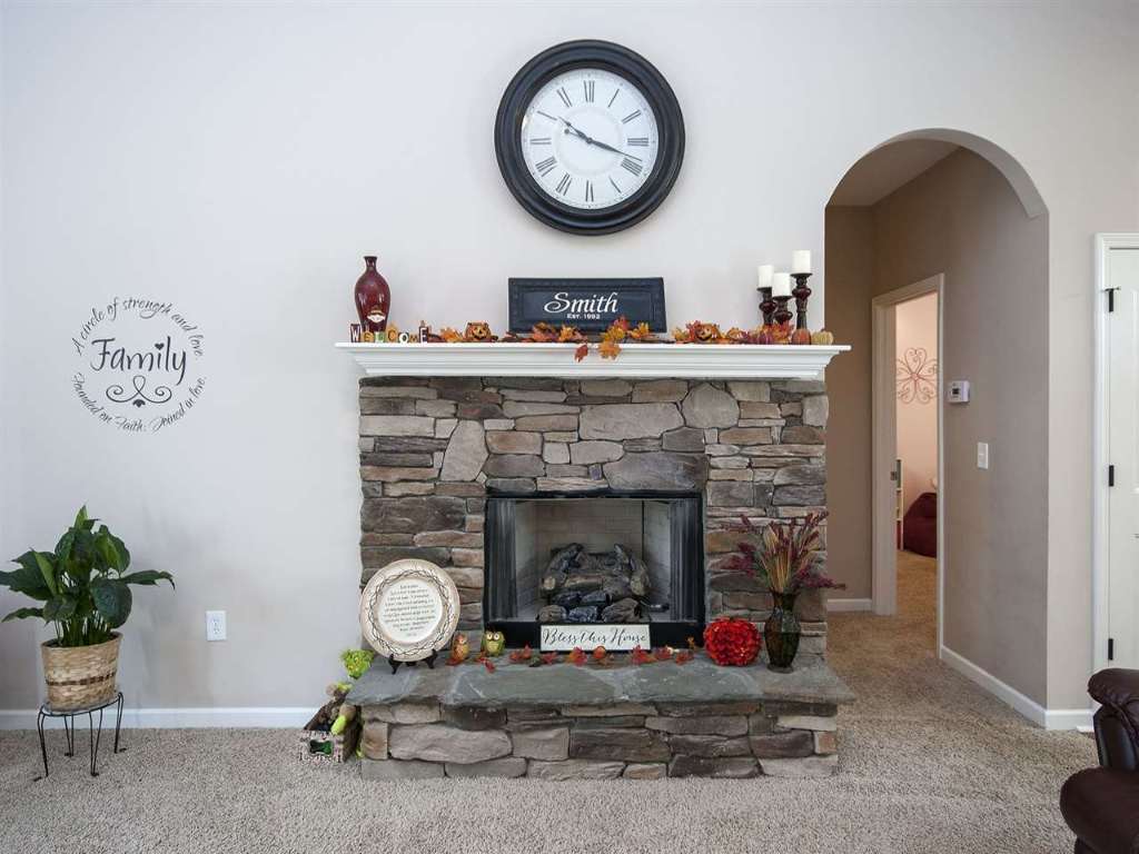 515 Serria Way Seneca, SC 29678 - Photo 11 of 35 Gallery Image 11