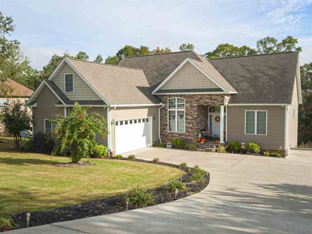 515 Serria Way Seneca, SC 29678 - Photo 2 of 35 Gallery Image 2
