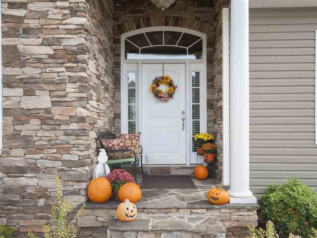 515 Serria Way Seneca, SC 29678 - Photo 3 of 35 Gallery Image 3