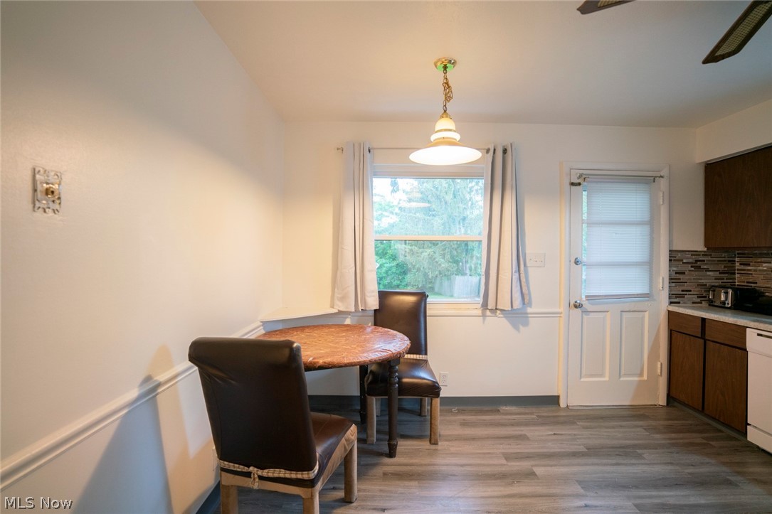 324 Kenridge Road Akron, OH 44333 - Photo 6 of 26 Gallery Image 6