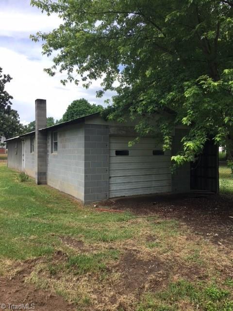 4571 Wallburg-High Point Road High Point, NC 27265 - Photo 10 of 12 Gallery Image 10