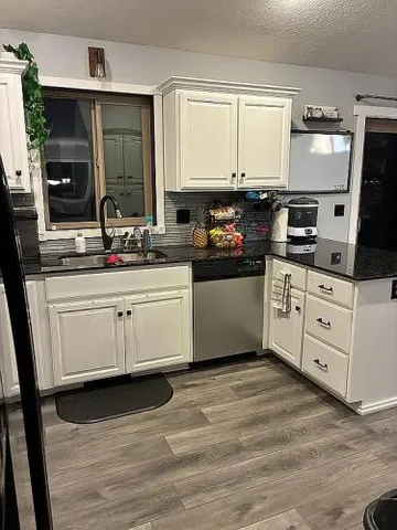 $360,000 | 818 Cologne Lane, Waverly, MN 55390