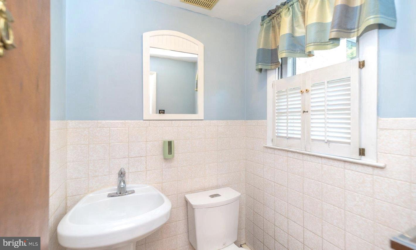 1030 Hopewell Road Downingtown, PA 19335 - Photo 28 of 32 Gallery Image 28