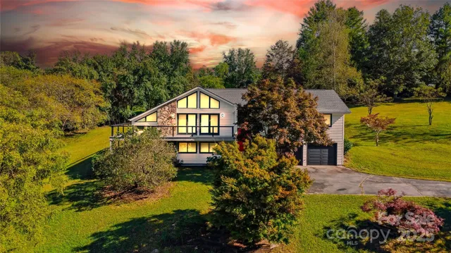 a view of a lush green field