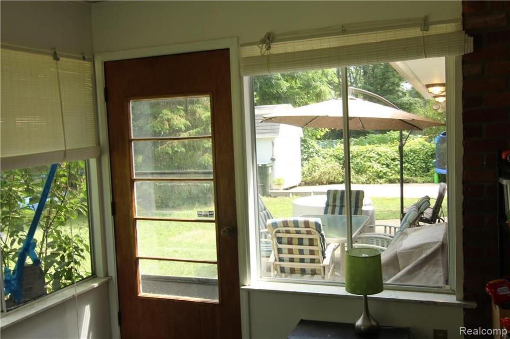 2970 Hillendale Drive Rochester Hills, MI 48309 - Photo 26 of 36