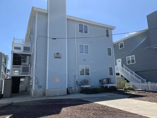 $749,000 | 114 37th Street, Unit CF, Sea Isle City, NJ 08243