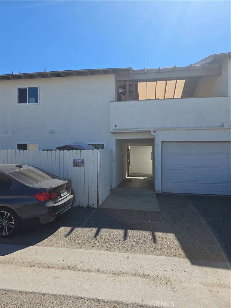 5561 Reno Circle Huntington Beach, CA 92649 - Photo 12 of 19 Gallery Image 12