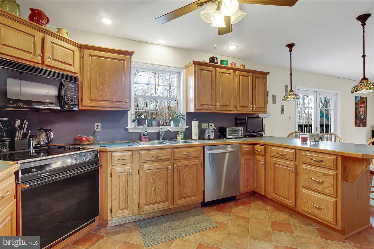 1145 Sheepbridge Road York, PA 17406 - Photo 9 of 28 Gallery Image 9