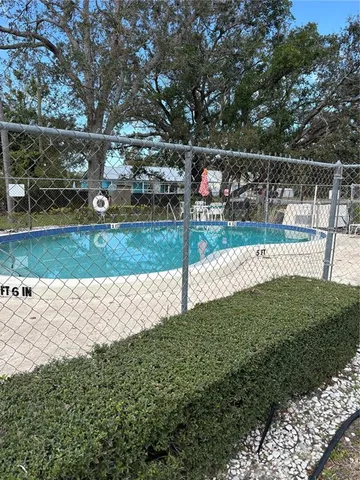 $2,200 | 5026 Water Oak Drive, Unit 104, Bradenton, FL 34207