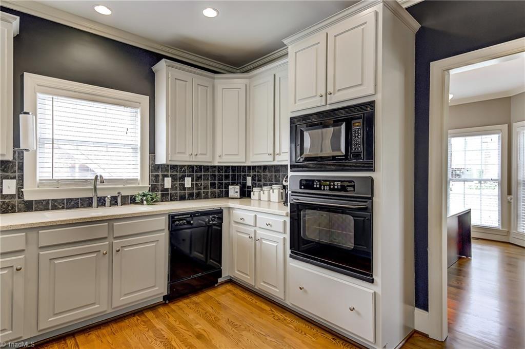 1037 Cross Gate Road Winston-Salem, NC 27106 - Photo 13 of 35