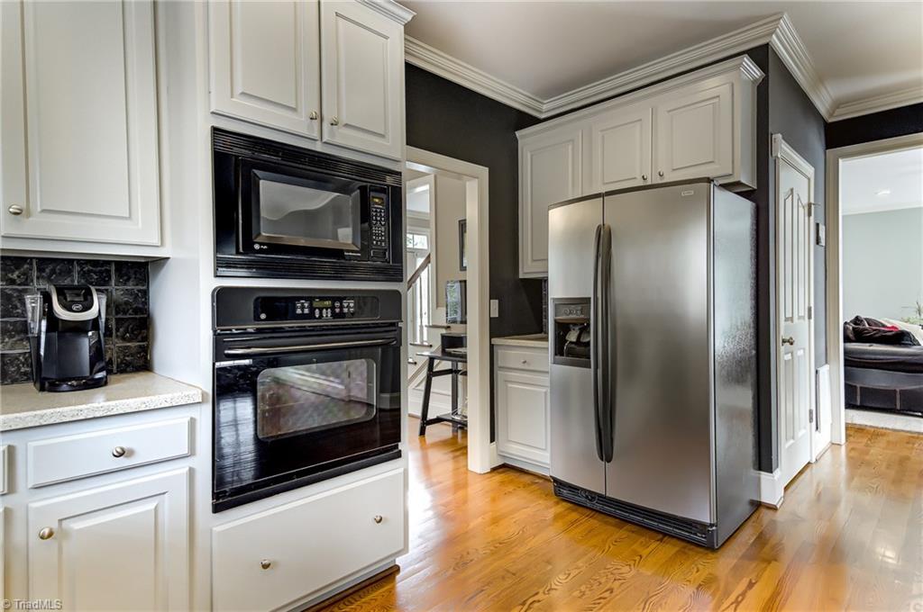 1037 Cross Gate Road Winston-Salem, NC 27106 - Photo 14 of 35