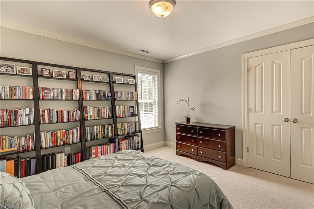1037 Cross Gate Road Winston-Salem, NC 27106 - Photo 23 of 35