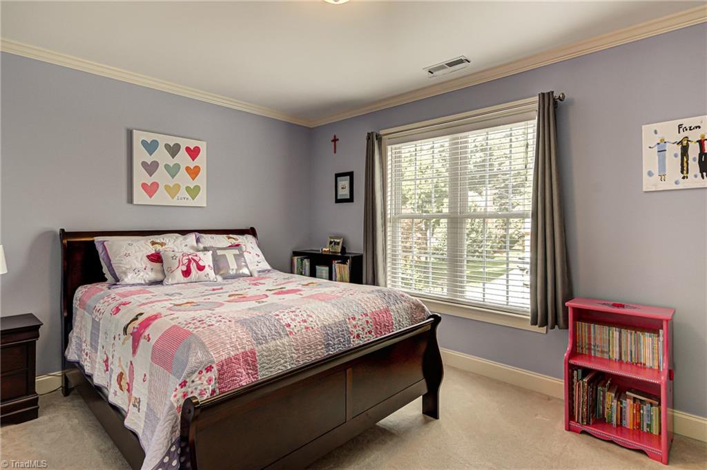1037 Cross Gate Road Winston-Salem, NC 27106 - Photo 26 of 35