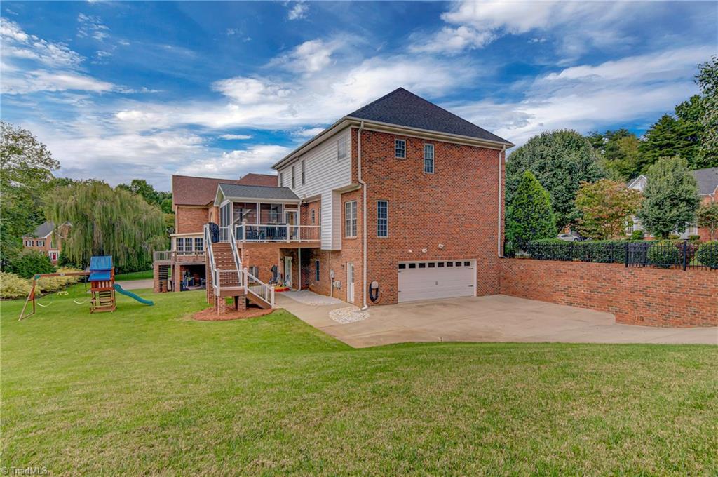 1037 Cross Gate Road Winston-Salem, NC 27106 - Photo 33 of 35