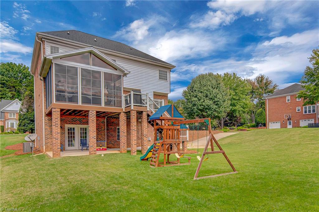 1037 Cross Gate Road Winston-Salem, NC 27106 - Photo 34 of 35