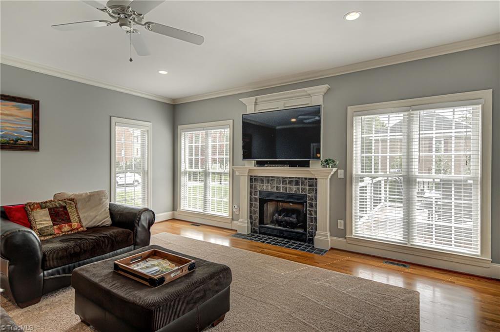 1037 Cross Gate Road Winston-Salem, NC 27106 - Photo 9 of 35