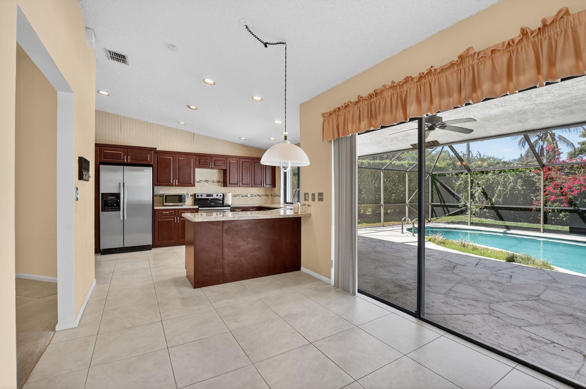3069 Northwest 27th Avenue Boca Raton, FL 33434 - Photo 17 of 49 Breakfastnook_Kitchen