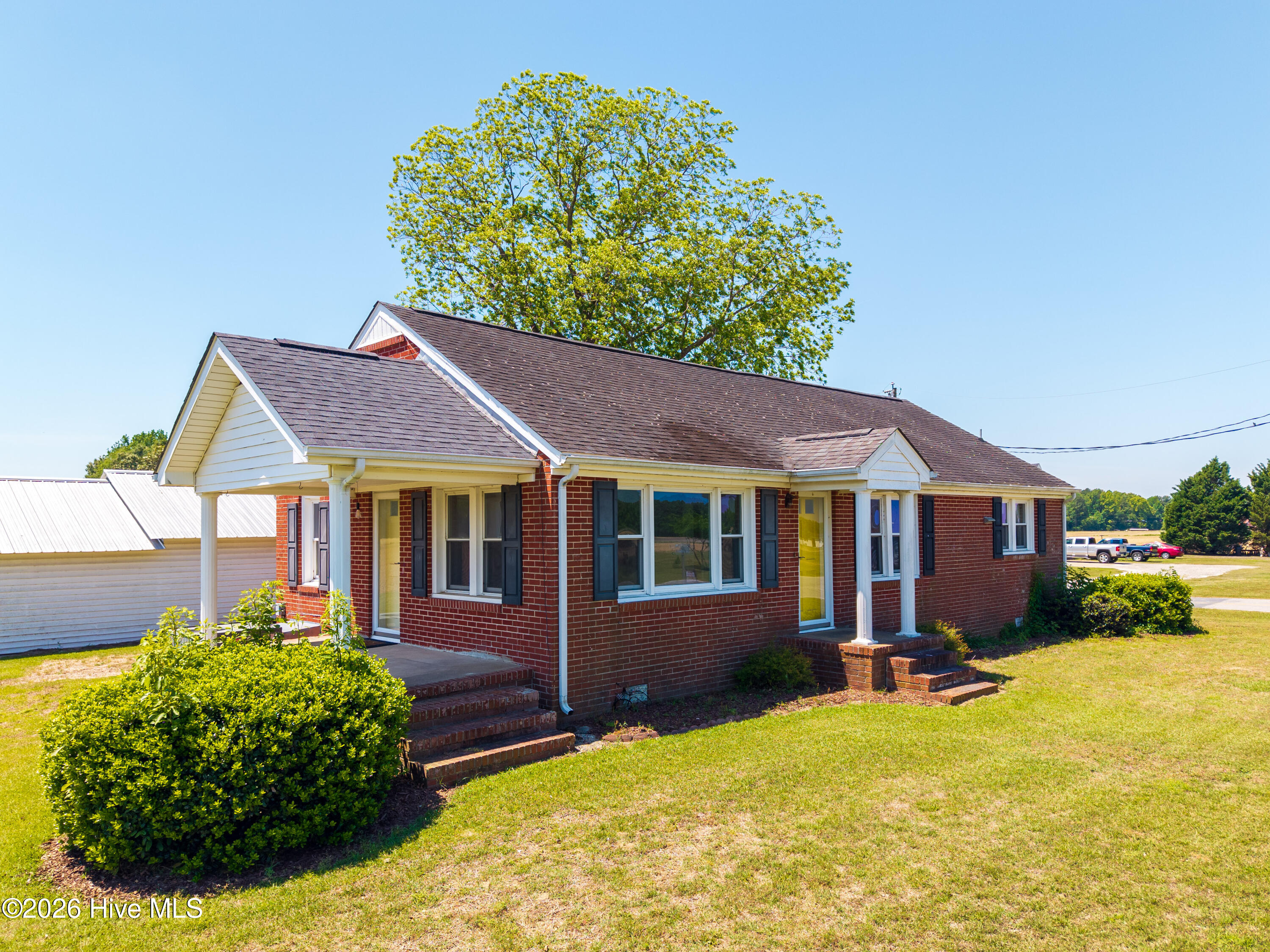 1711 Rocky Hock Landing Road Edenton, NC 27932 - Photo 3 of 32 3