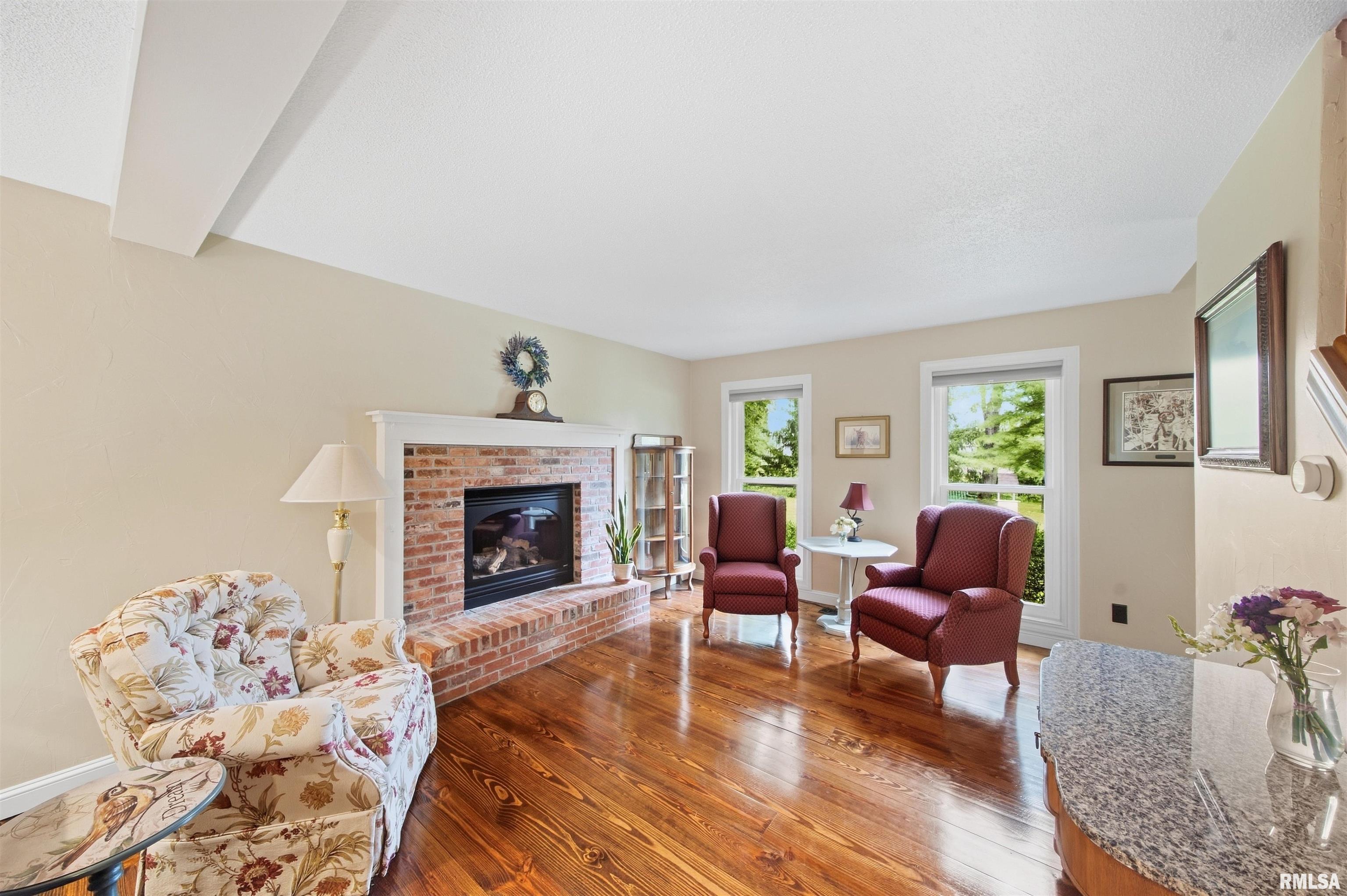 11511 Evans Mill Road Princeville, IL 61559 - Photo 10 of 72 Gallery Image 10