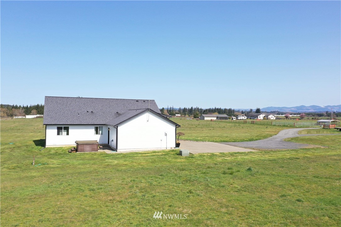 716 Leonard Road Onalaska, WA 98570 - Photo 4 of 34 Gallery Image 4