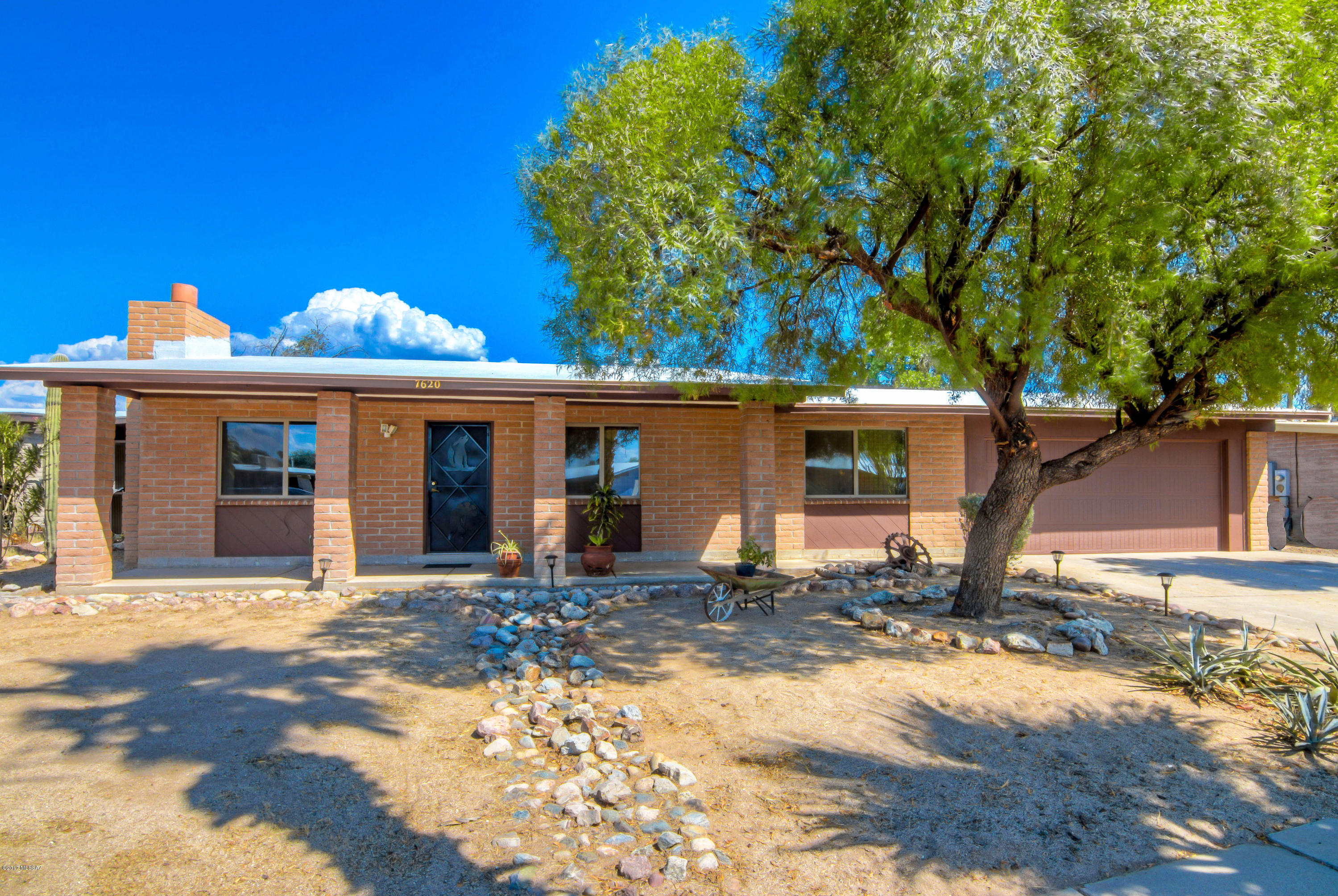 7620 North Rasmussen Avenue Tucson, AZ 85741 - Photo 1 of 10 Gallery Image 1