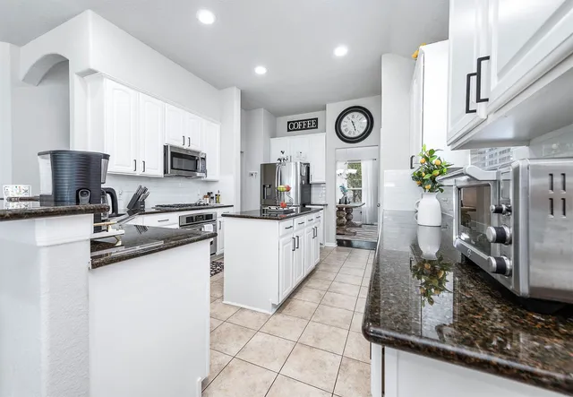 $2,700 | 7507 Lone Star Jct Street, Richmond, TX 77406