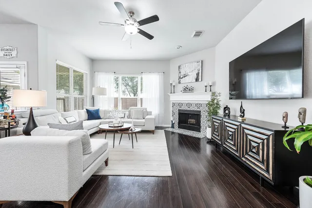 $2,700 | 7507 Lone Star Jct Street, Richmond, TX 77406