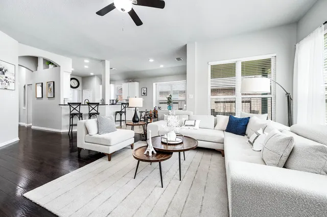 $2,700 | 7507 Lone Star Jct Street, Richmond, TX 77406