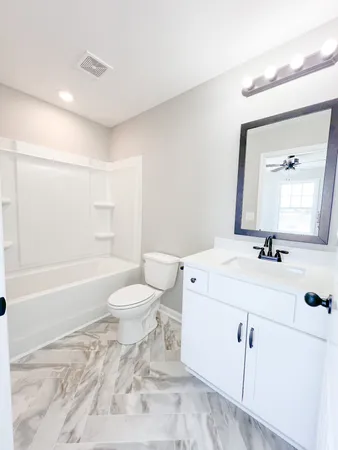 $1,150 | 2202 Eldos Trace Circle, Unit F, Clarksville, TN 37042