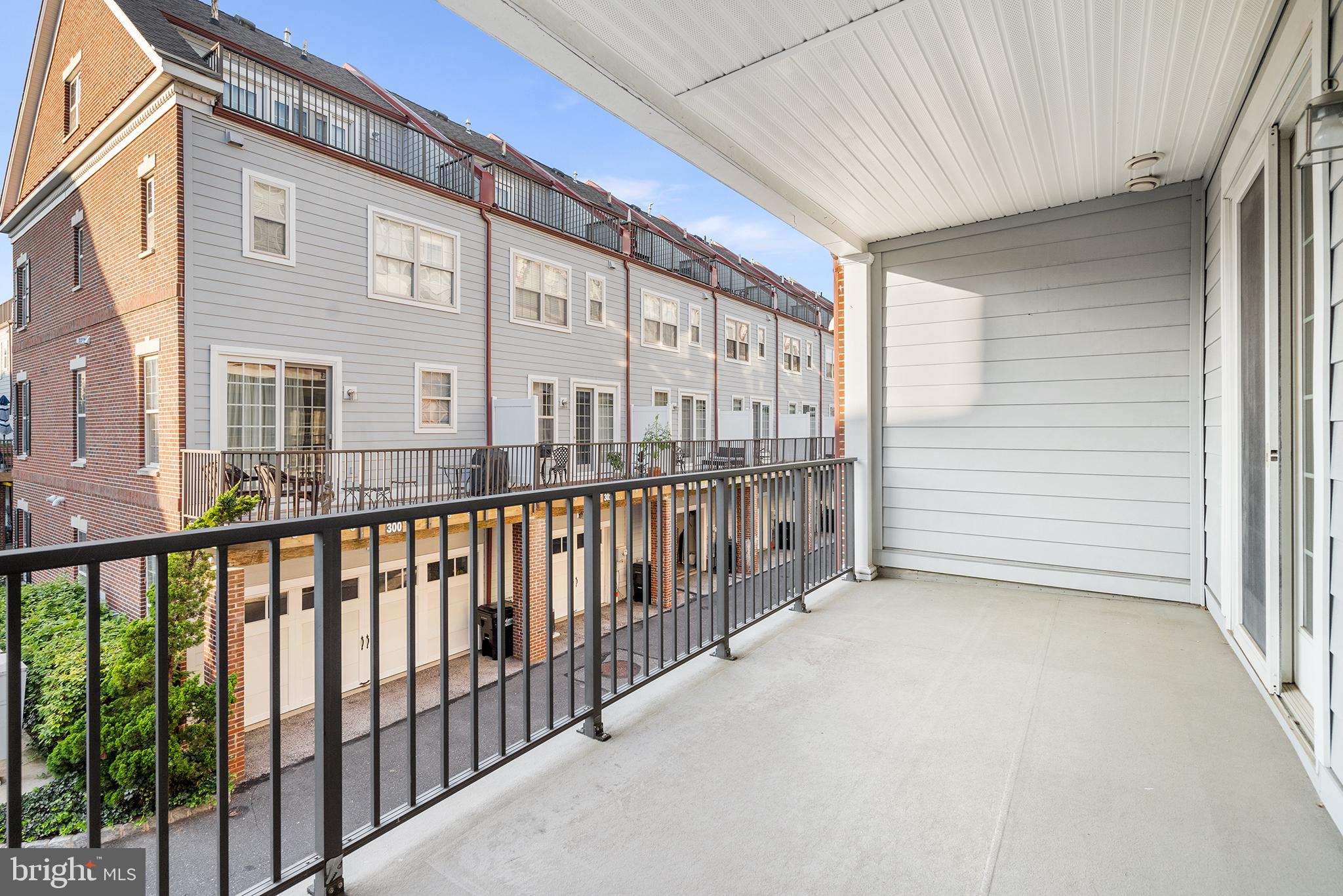 200 Governors Court Philadelphia, PA 19146 - Photo 21 of 39