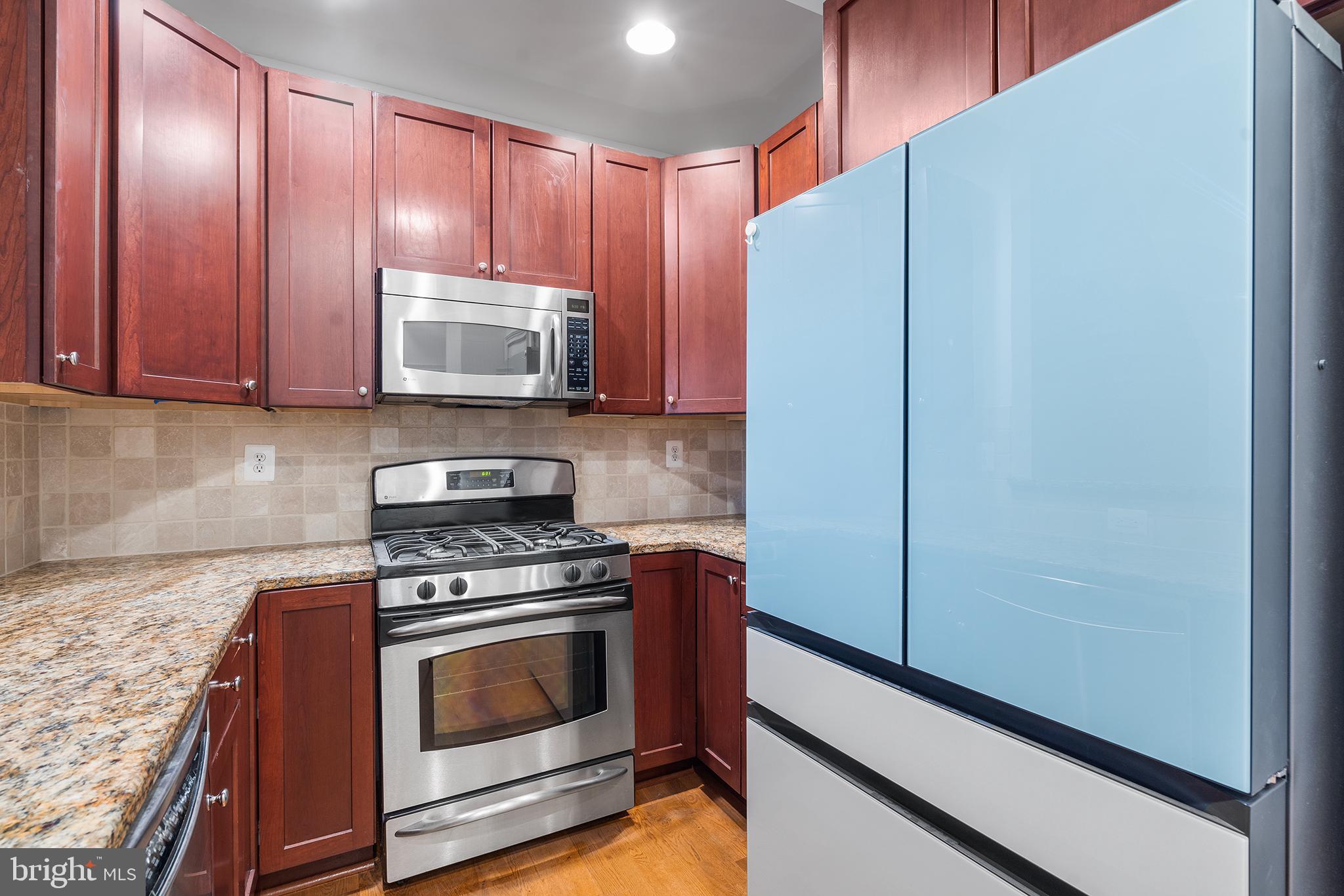 200 Governors Court Philadelphia, PA 19146 - Photo 8 of 39