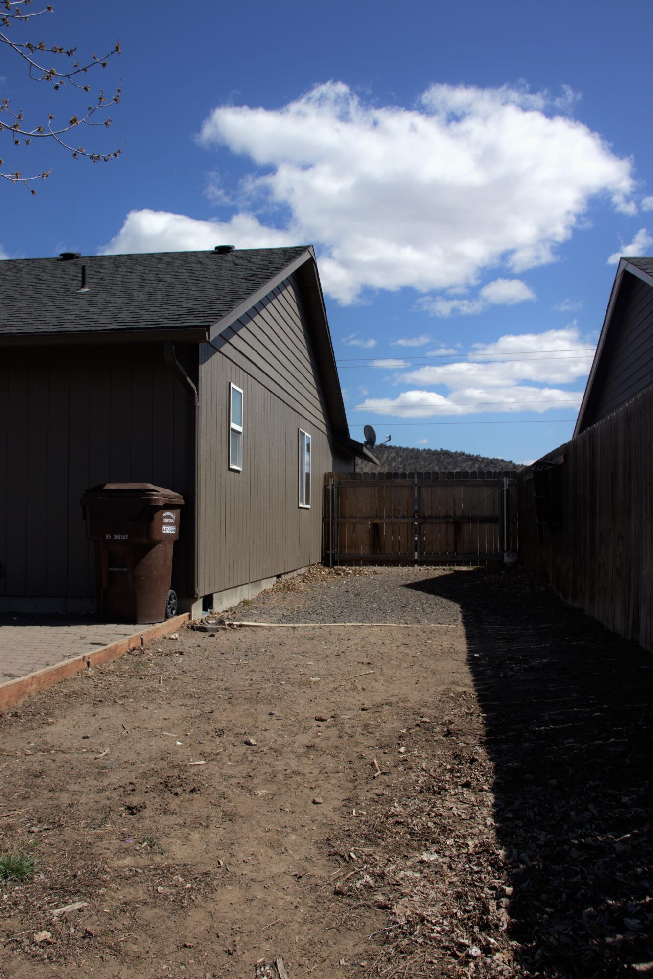 2289 Northeast Yellowpine Road Prineville, OR 97754 - Photo 15 of 20 IMG_2626 (2)